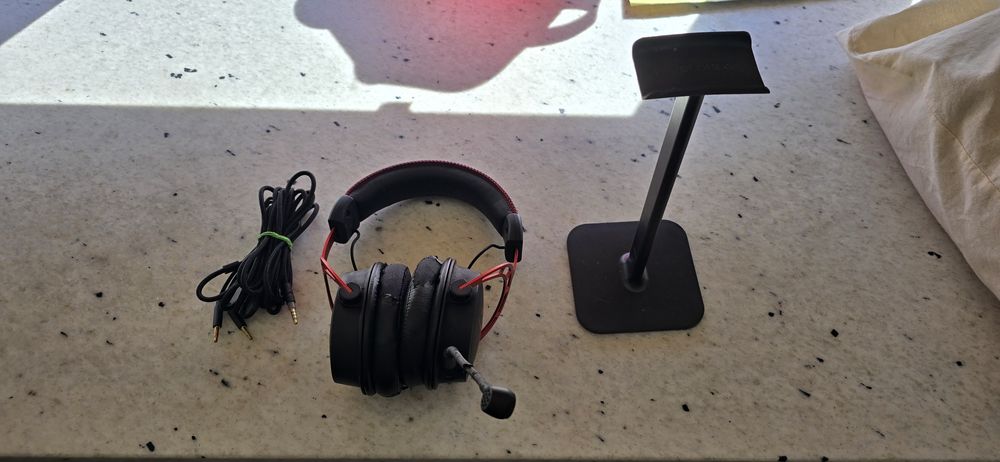 Słuchawki Gamingowe HyperX Alpha + stojak