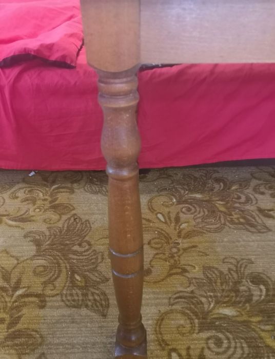 Розкладний стіл продаю