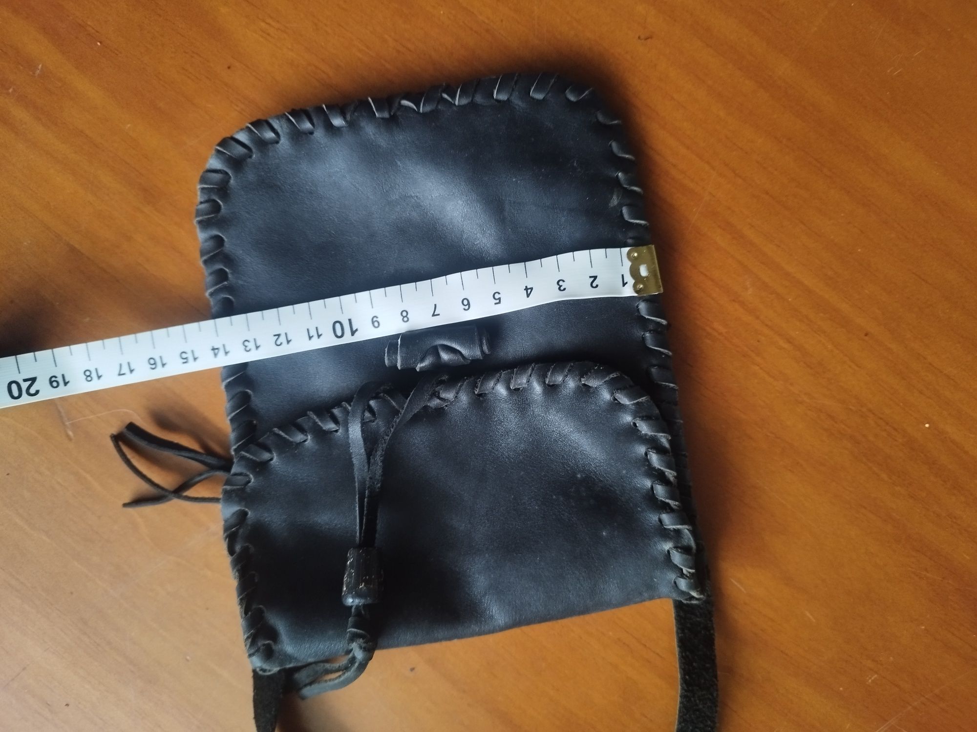 Bolsa pequena em pele