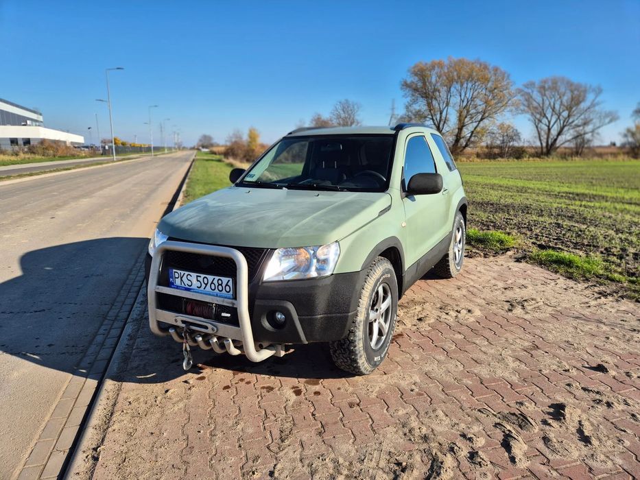 Suzuki Grand Vitara Suzuki Grand Vitara 2 II 129KM terenówka 4x4 hak wyciągarka Off-road