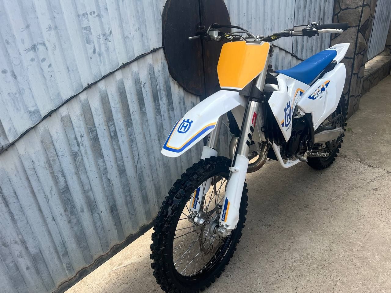 Продам Husqvarna