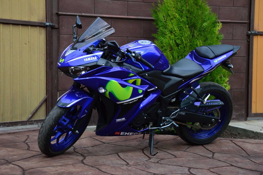 Yamaha YZF-R3 2017, ABS