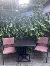 Садовий стіл і 2 стільці