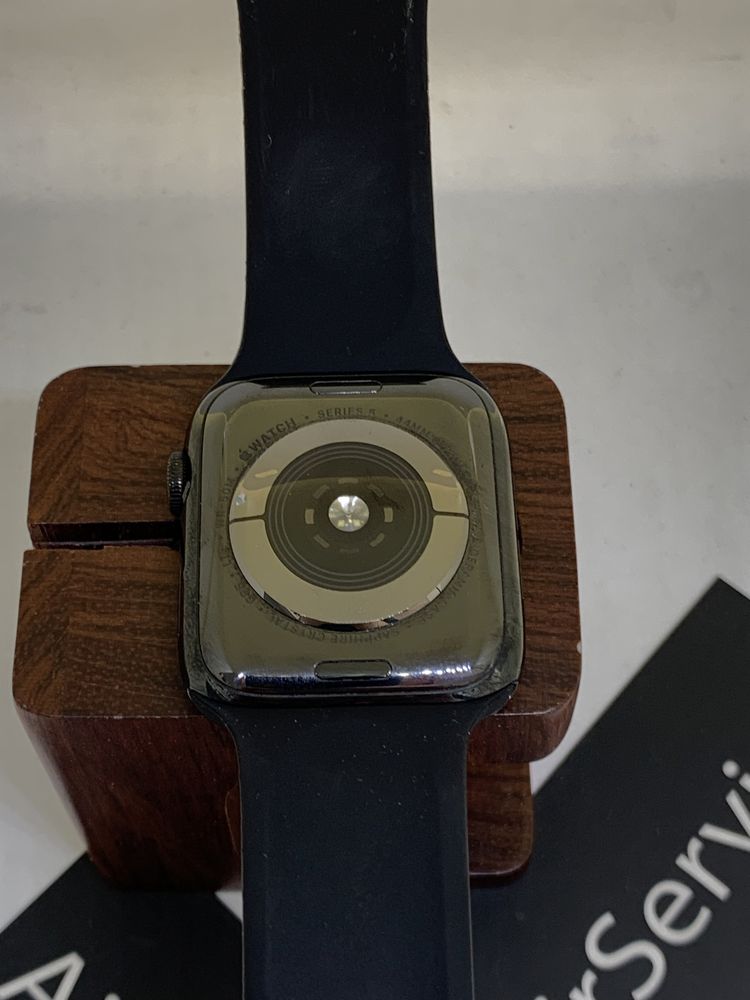 Оригінальні  apple watch series 5 44 stainless steel стальные
