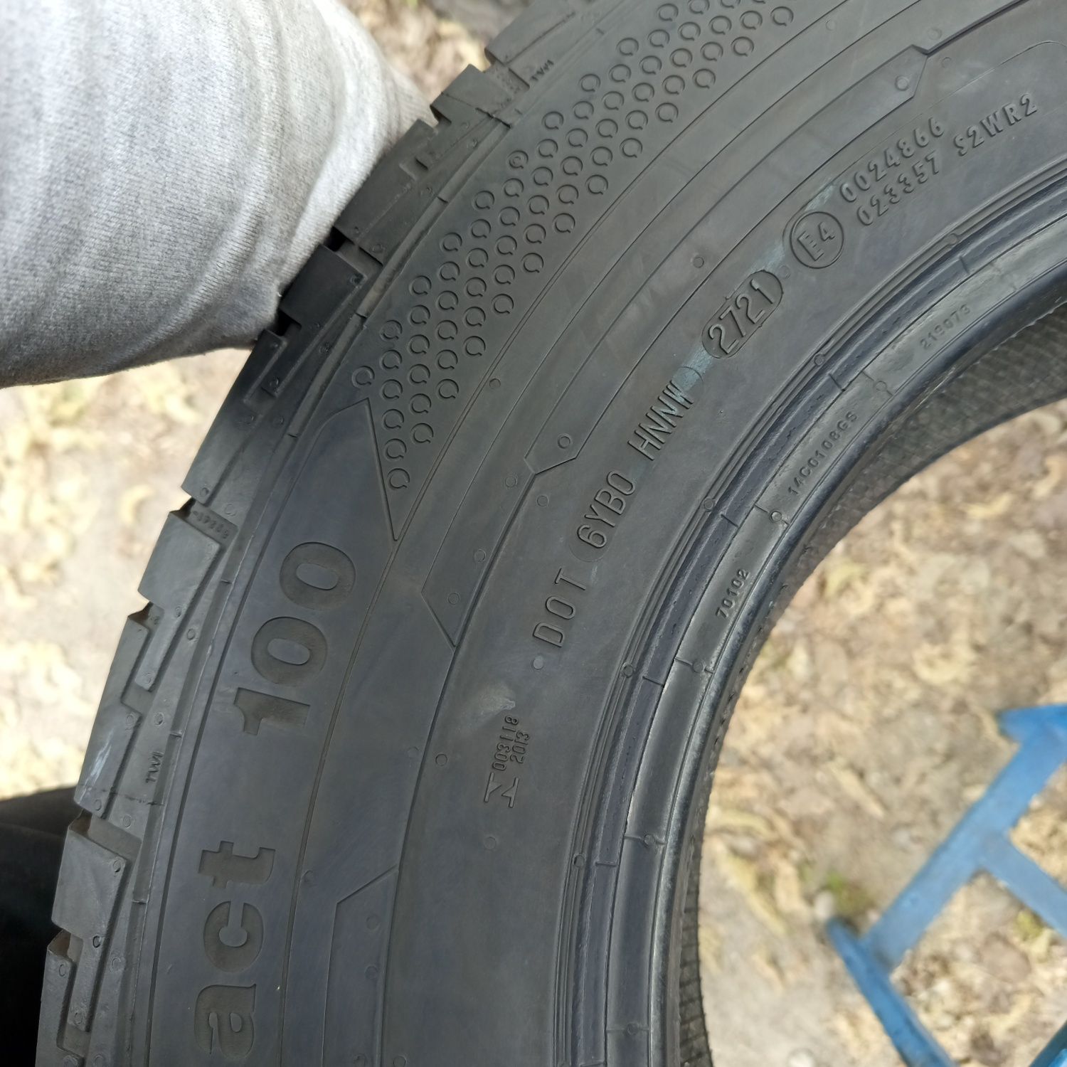 4x 235/65r16C Continental ContiVanContact 100 z 2021r 9mm