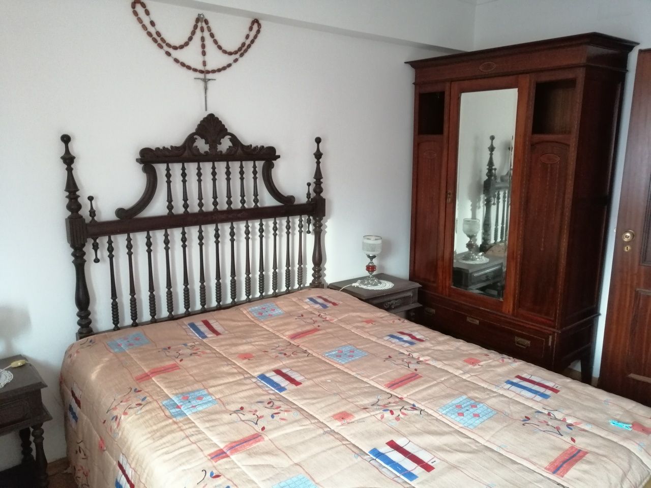 Mobília de Quarto de Casal