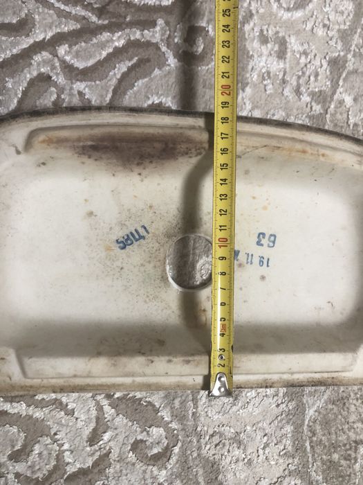 Кришка бачка унітаза