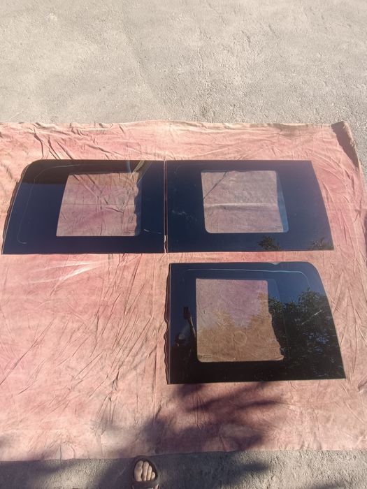 Скло накладне бічне caddy 3