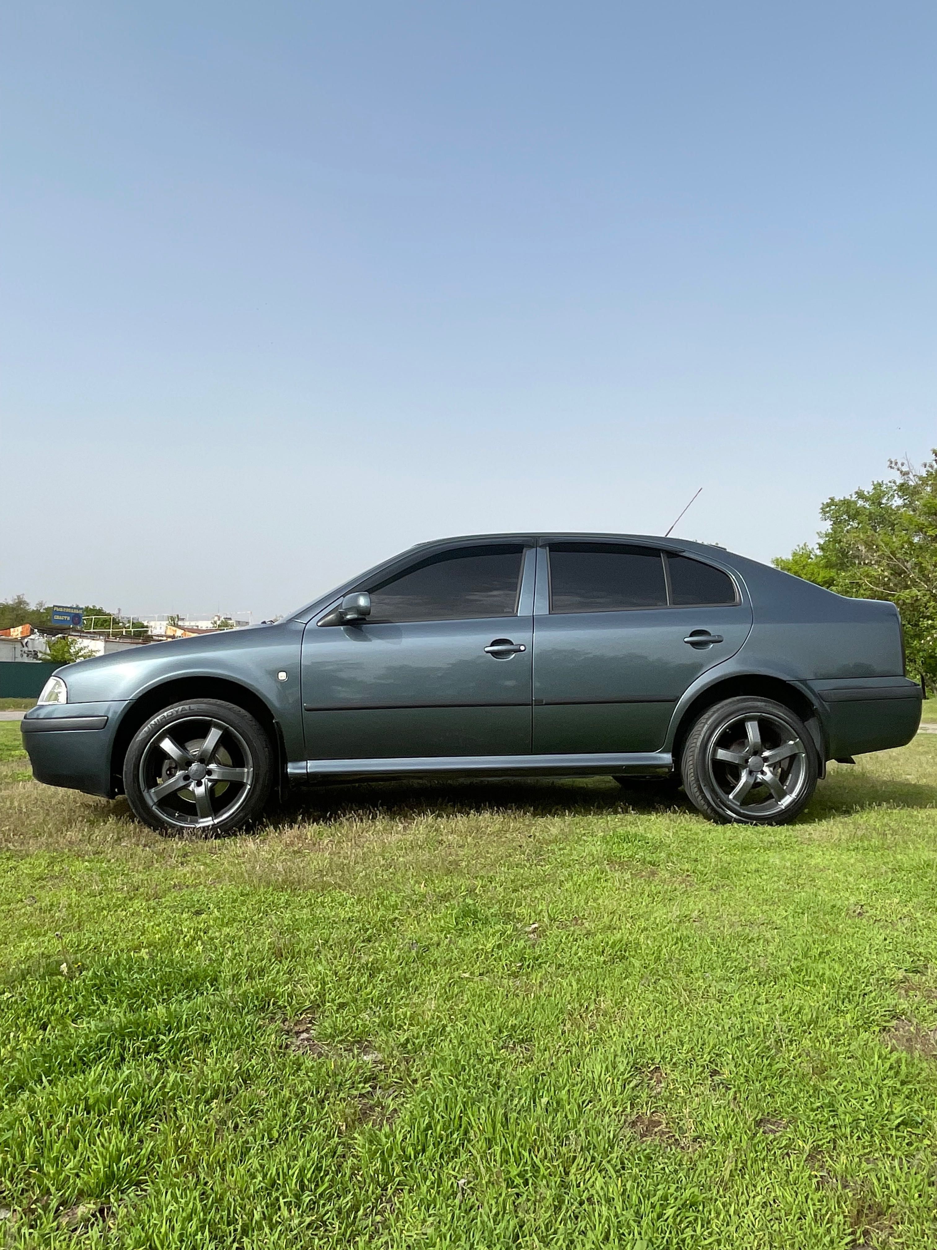 Skoda Octavia tour