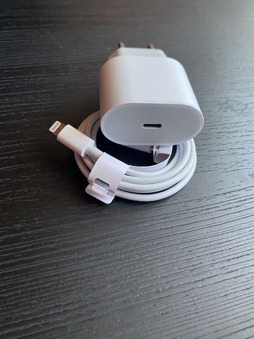 Швидкий зарядний комплект (20W) для iPhone