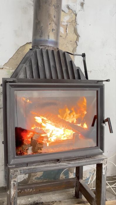 Продам камінну топку Kratki