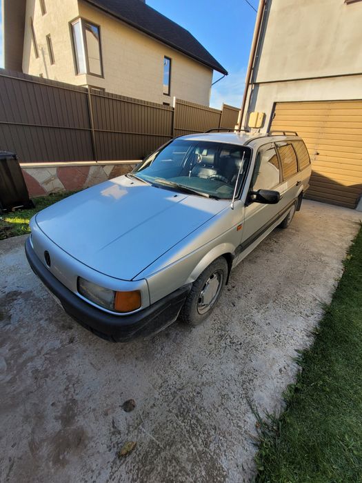 Пасат б3 , в гарному стані.