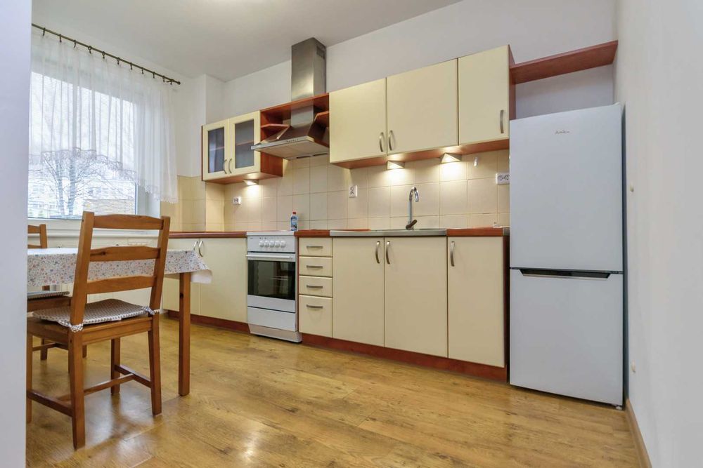 Kawalerka 36m2, winda, balkon, cicha okolica, czysta i zadbana