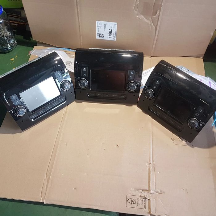 radio navi nawigacja 07357588680 ducato boxer jumper movano proace max NOWE ORYGINAŁ + KODY RADIA FOLJA NA EKRANIE