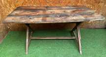 Mesa antiga, rustica, centenária em pinho