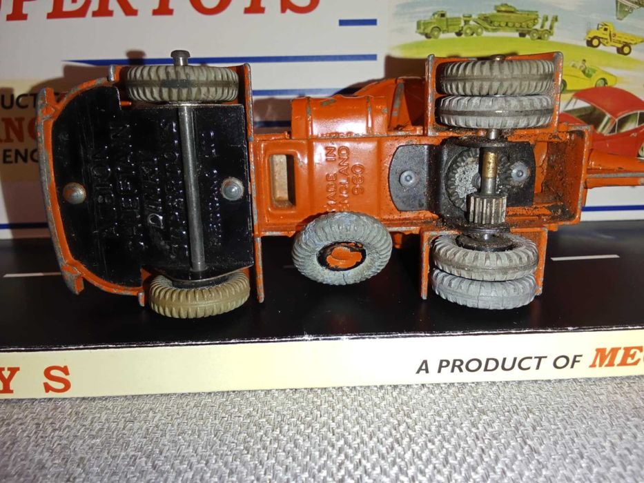 Dinky Super Toys Albion Lorry Cement Nr. 960