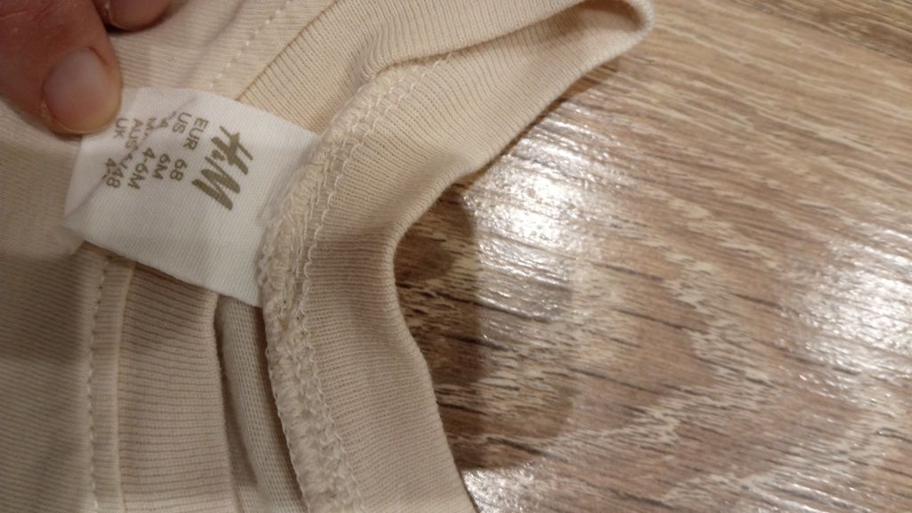 Koszulka niemowlęca dinozaur H&m rozmiar 68