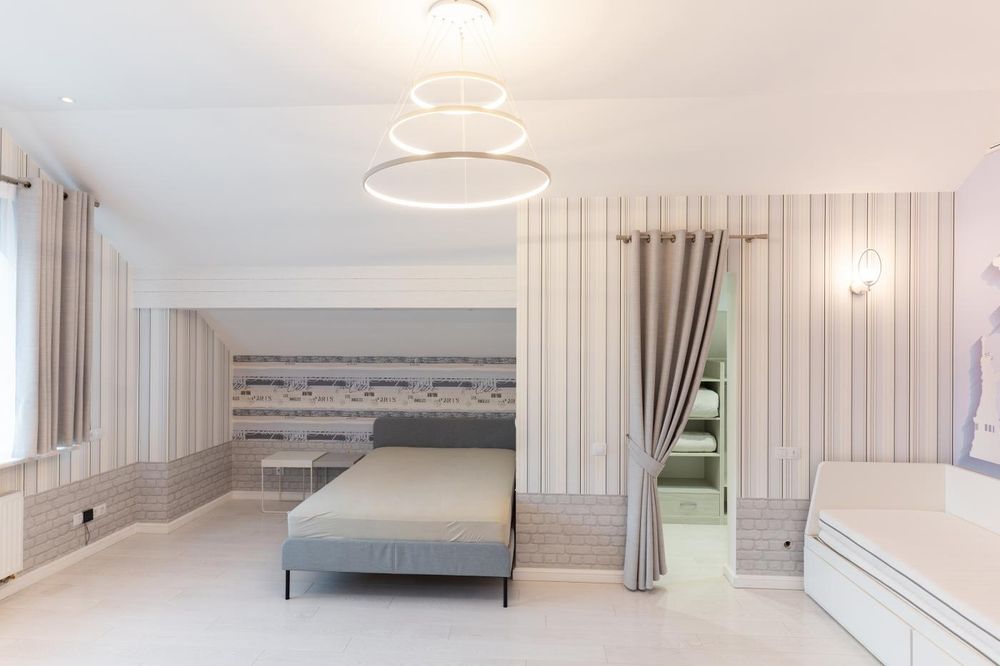 Аренда ДОМА в Совиньоне,  гараж, бассейн, 5 спален