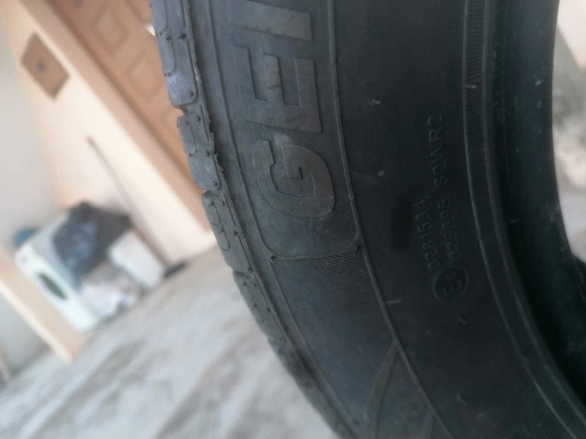 4 Pneus 205/60 R16