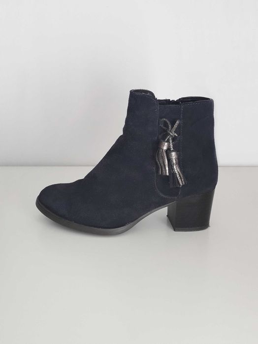 Botins de salto médio azuis em camurça (tam. 38)