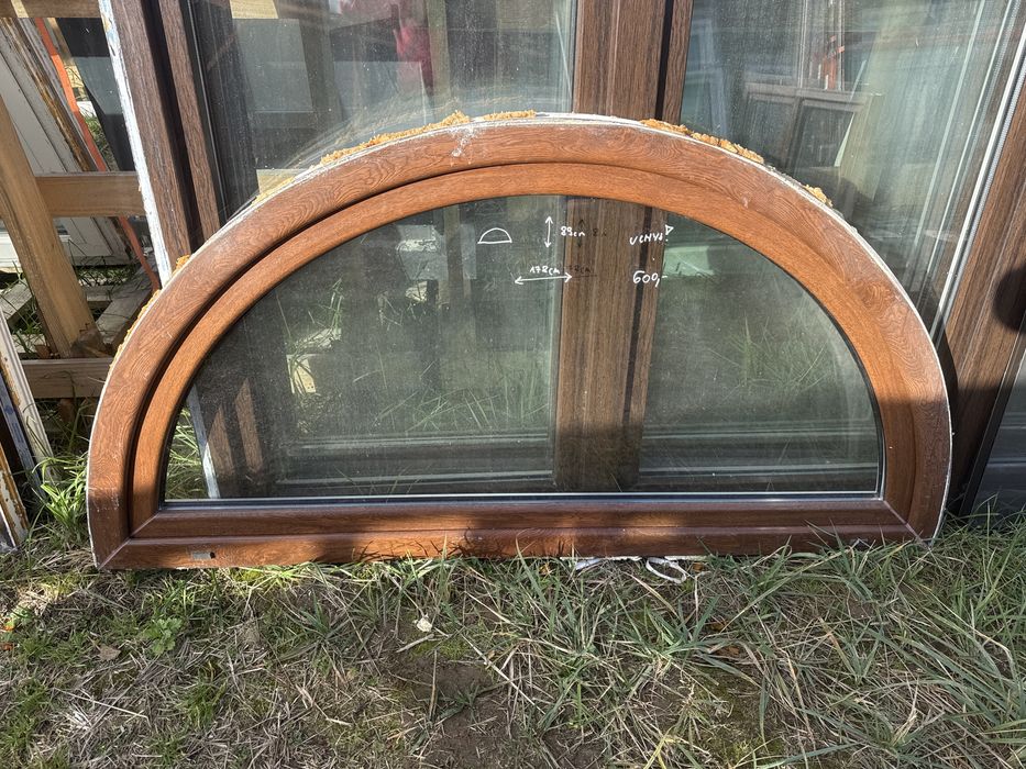 1x okno plastikowe polokragle 89x178 orzech biale uchyl (wysylka)