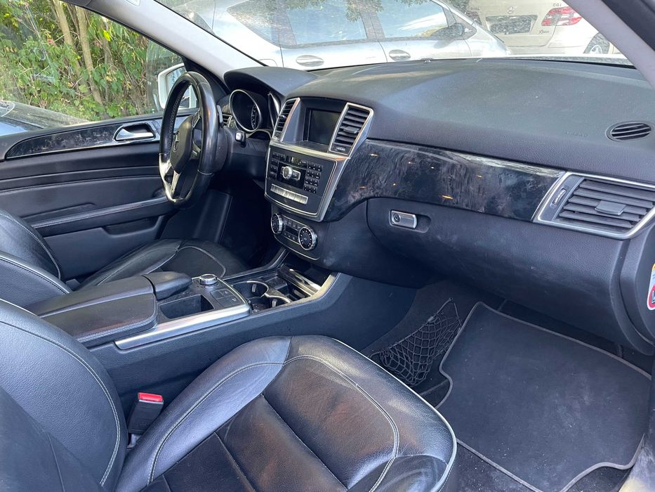 Mercedes ML 350 CDI 2012r.