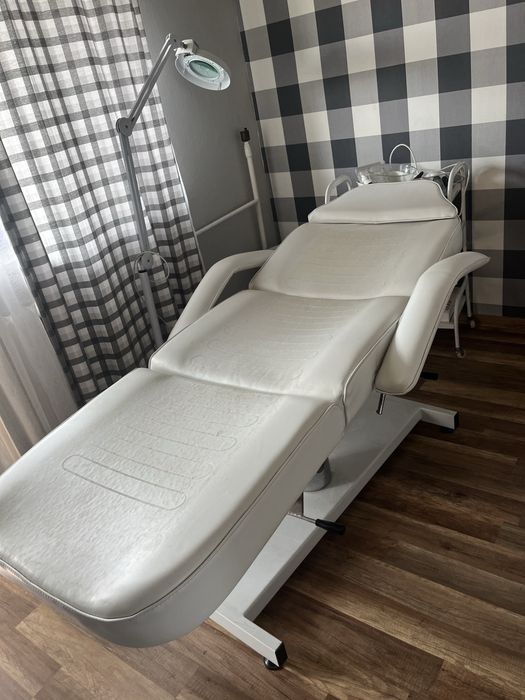 Fotel kosmetyczny hydrauliczny