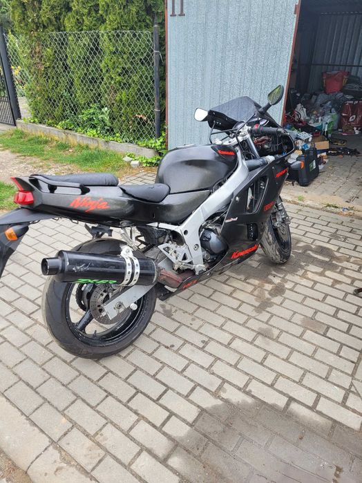 Kawasaki ninja zx6r