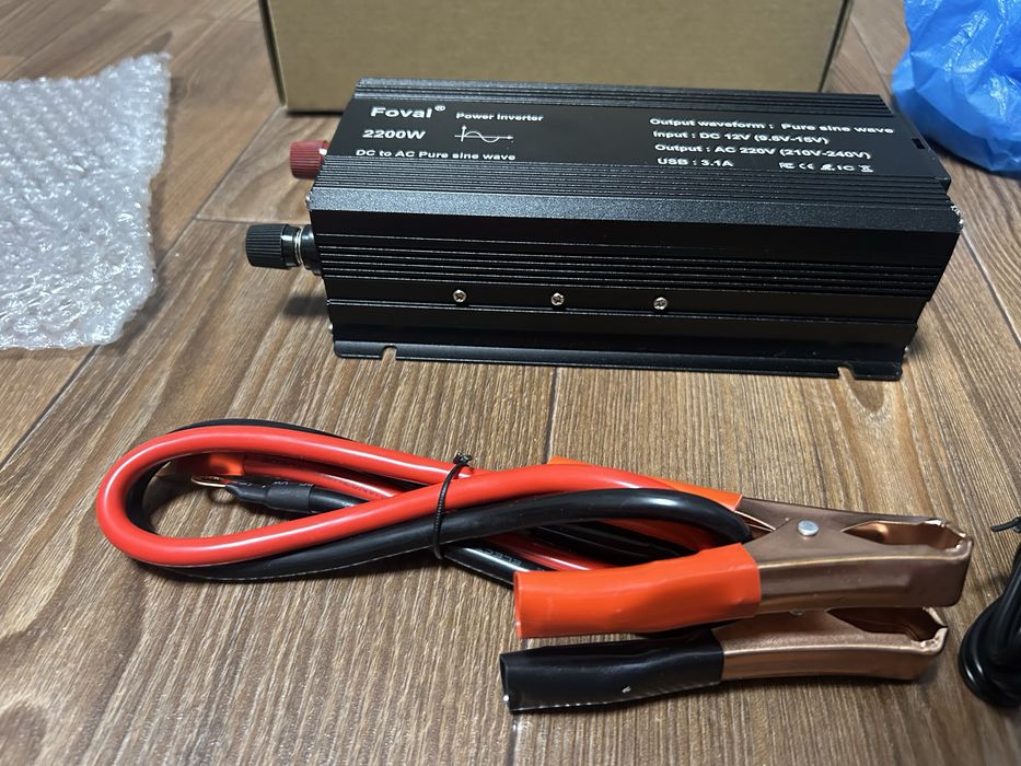 Інвертор, потужність 2200W,