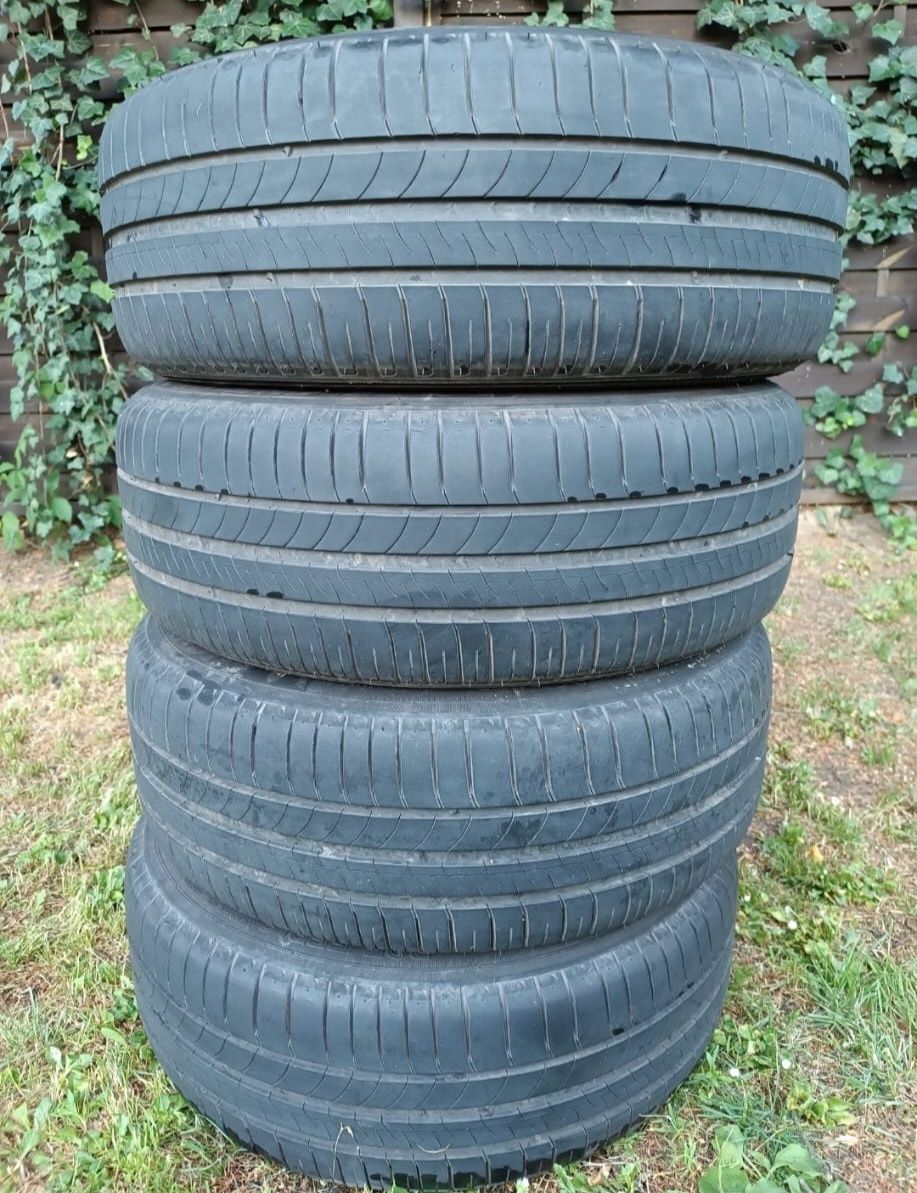 Komplet kół (Michelin 205/55/16, stalowe 16" 5x108)