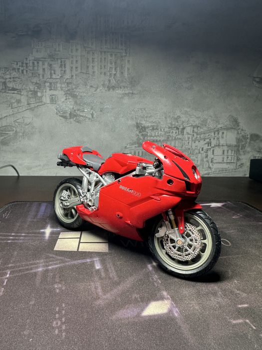 Мотоцикли 1:12 під рестааврацію