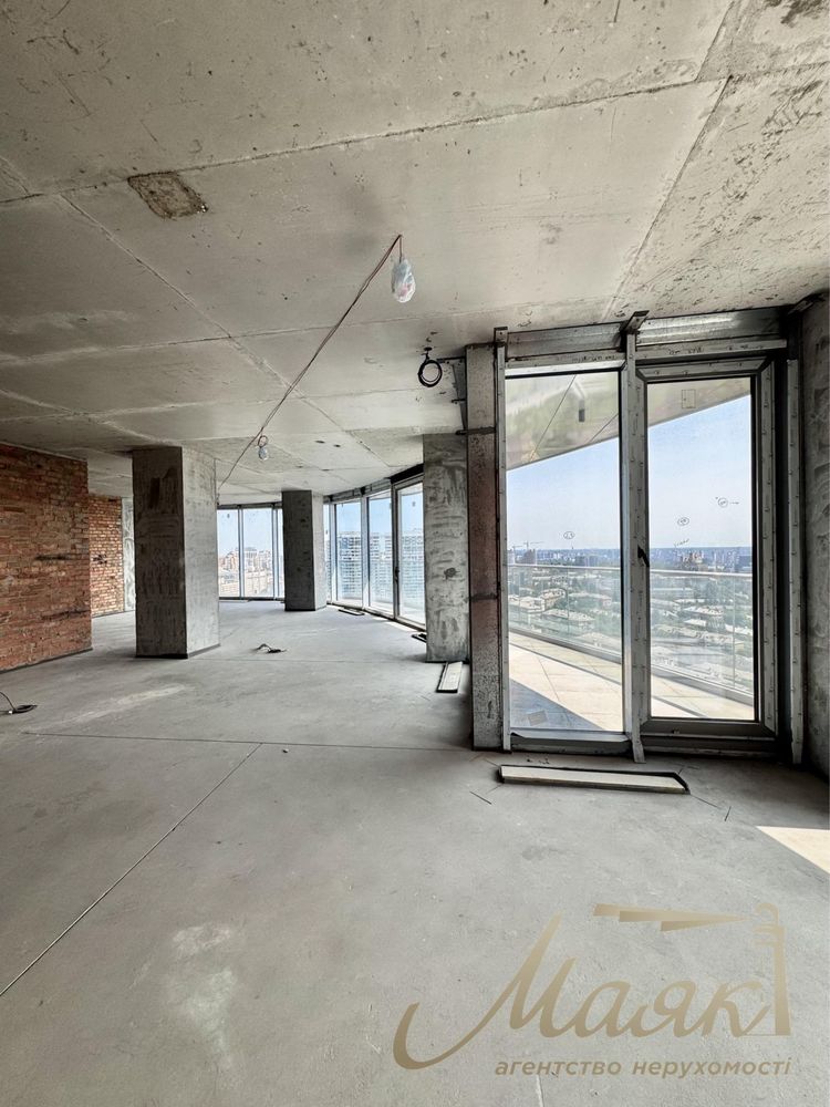 Продажа квартиры 240 кв.м. в ЖК Taryan Towers