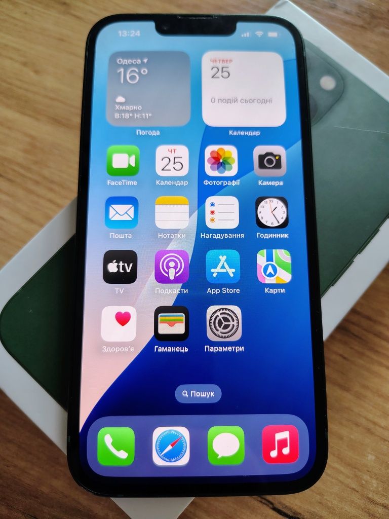 Iphone 13,256g хорошее состояние