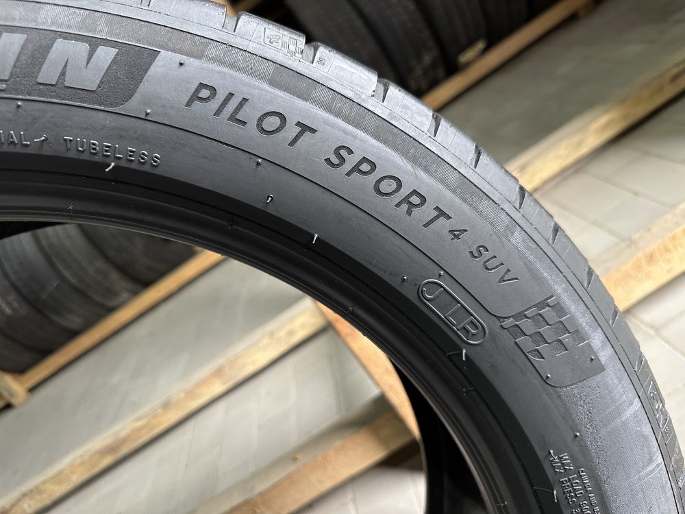 Літні шини 235/50R20 Michelin Pilot Sport 4S 4шт
