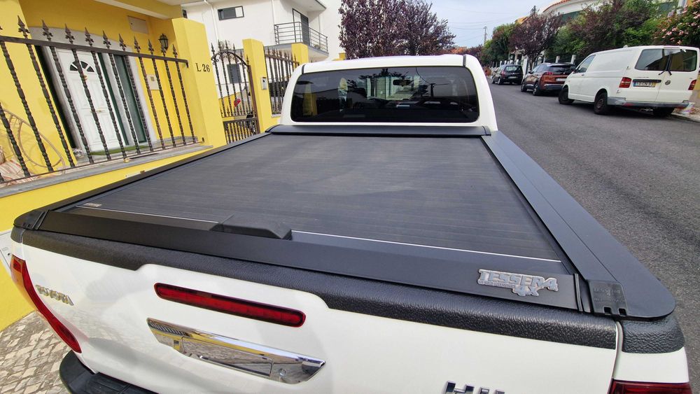 Vendo Toyota Hilux 4x2 de 10/2020