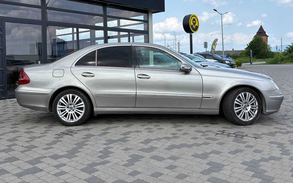 Mercedes-Benz E 270 CDI 2002