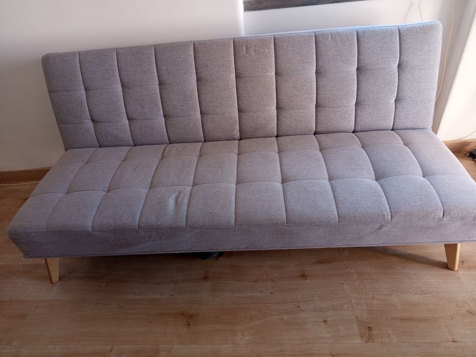 Vendo um sofá cama