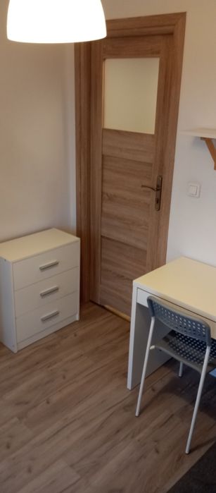 Wynajmę pokój.Kraków os Złotego Wieku 700+300 media