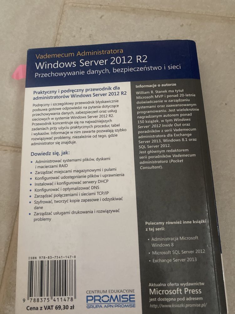 Windows server 2012  przechowywanie danych, bezpieczeństwo i sieci