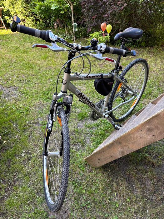 Rower Author Stratos SX rama 16