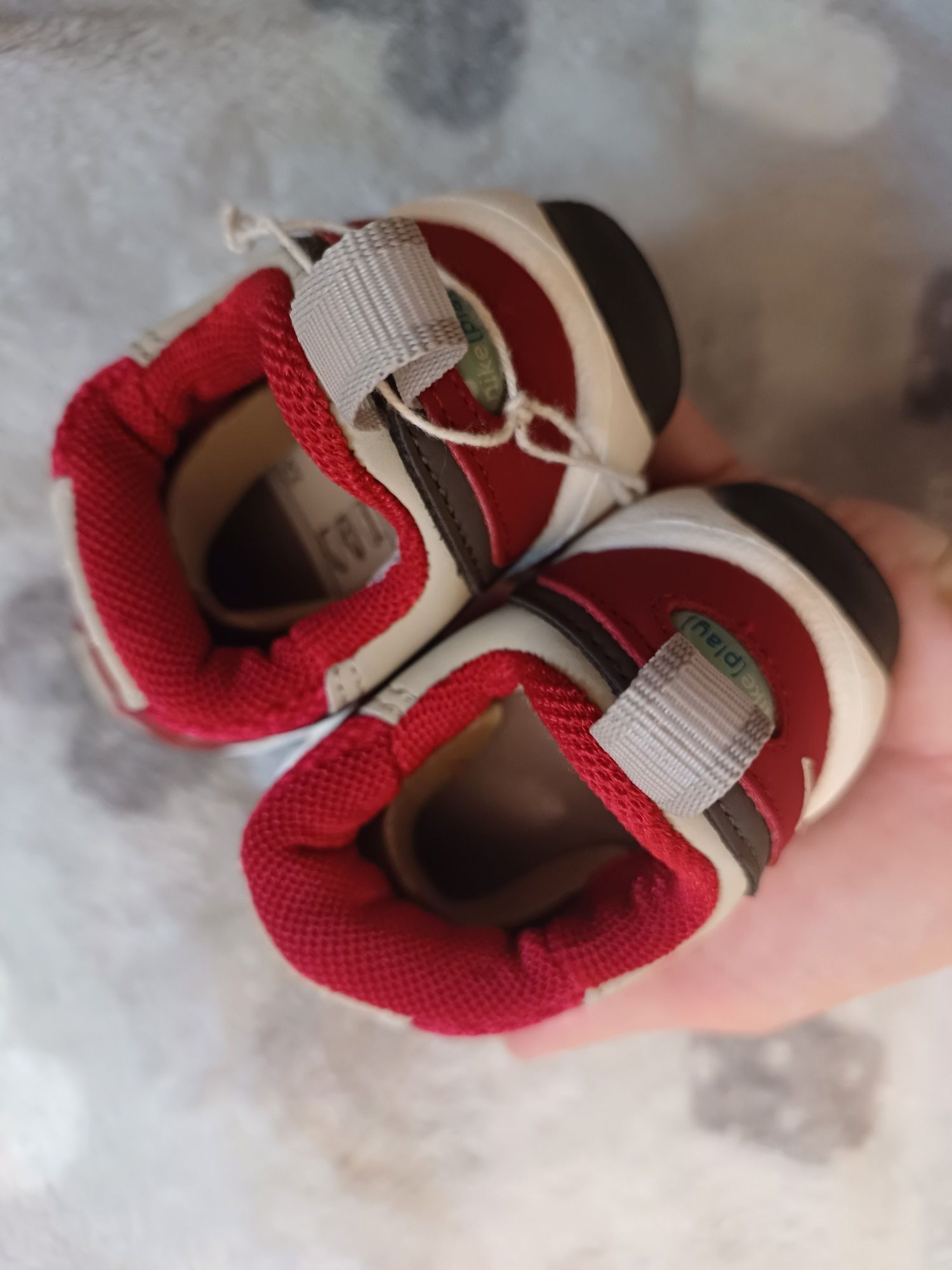 Nowe Buty adidasy nike eu 19.5 wkładka 10 cm nike play