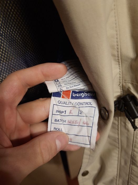 Курточка berghaus