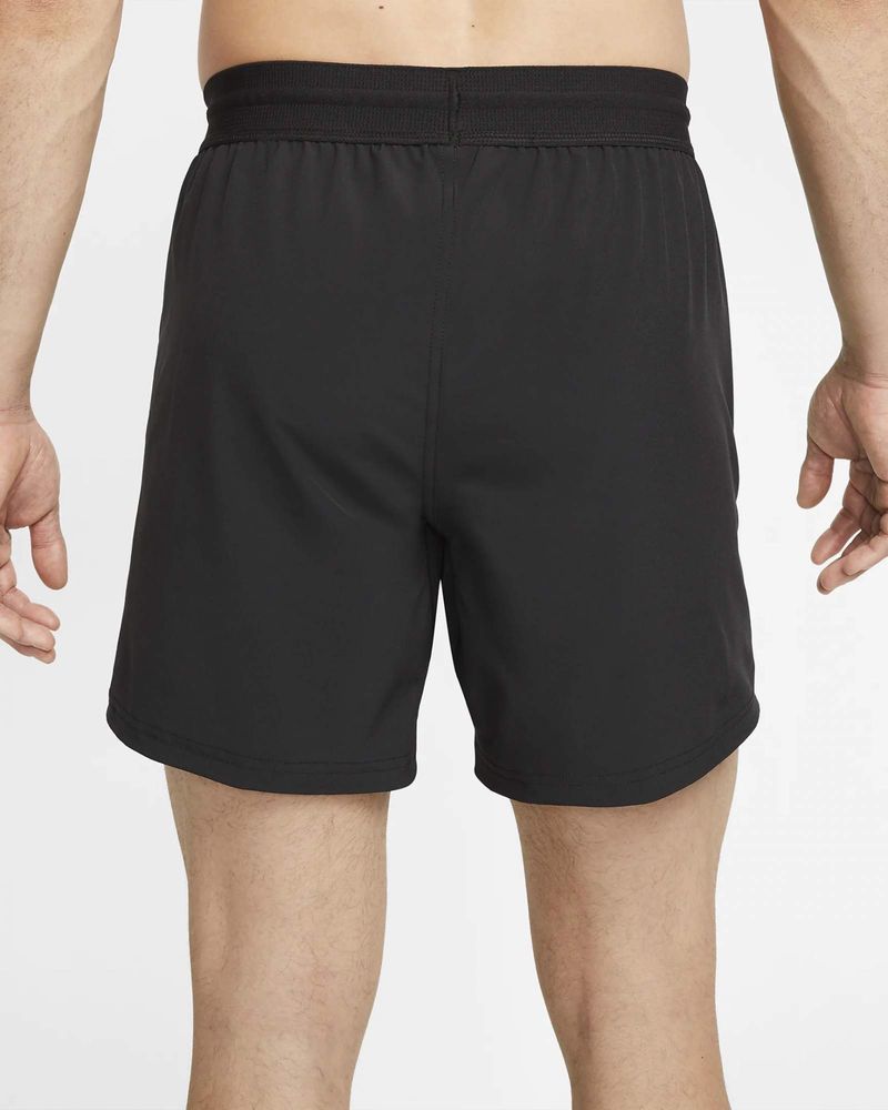 Нові оригінальні шорти  Nike trainingA Seasonal Shorts flex