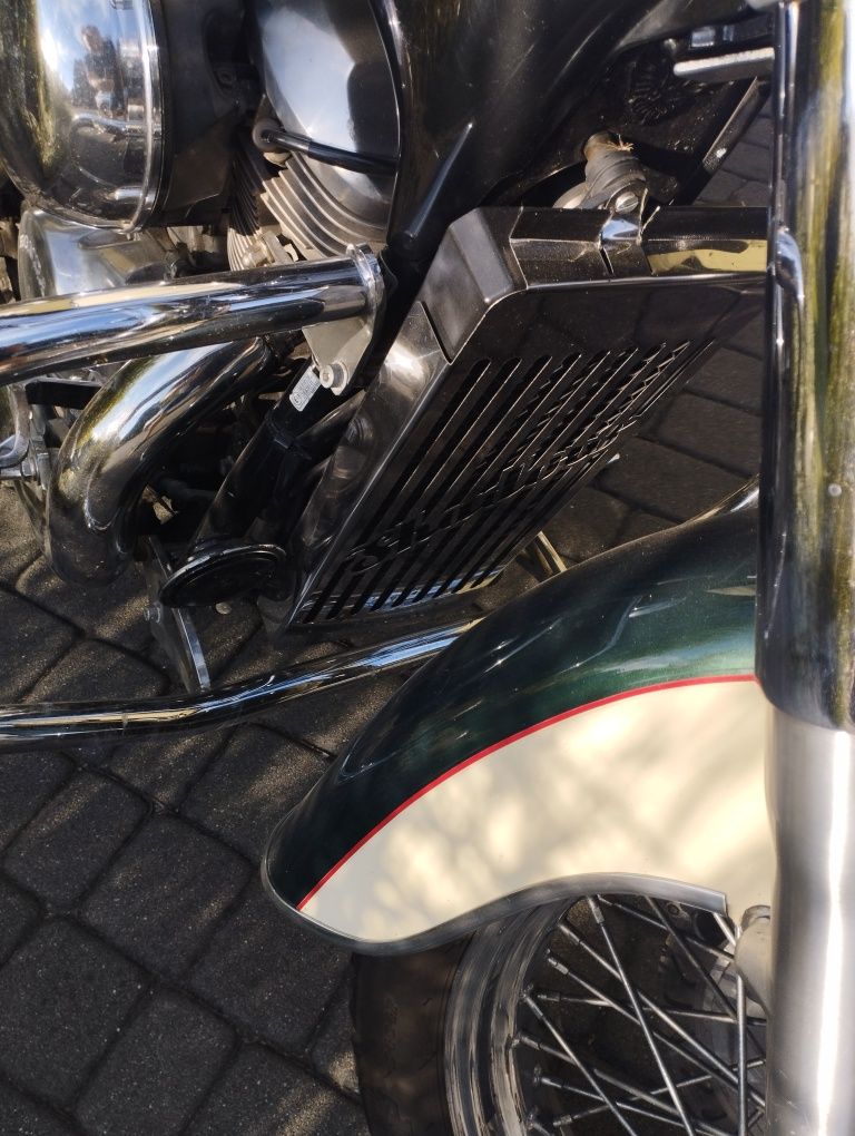 Honda shadow 750