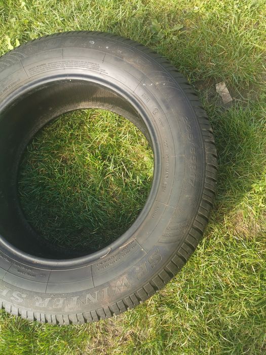 Opona 235/65R17 108H Dunlop SP Winter Sport 4D OLX97