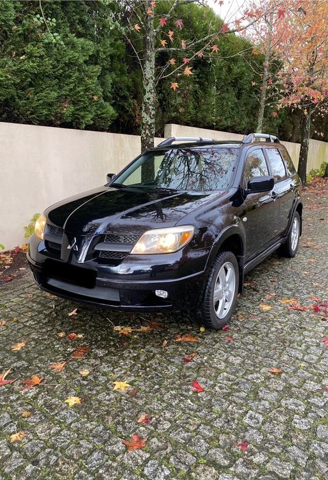 Mitsubishi Outlander 2.4 (Raro)