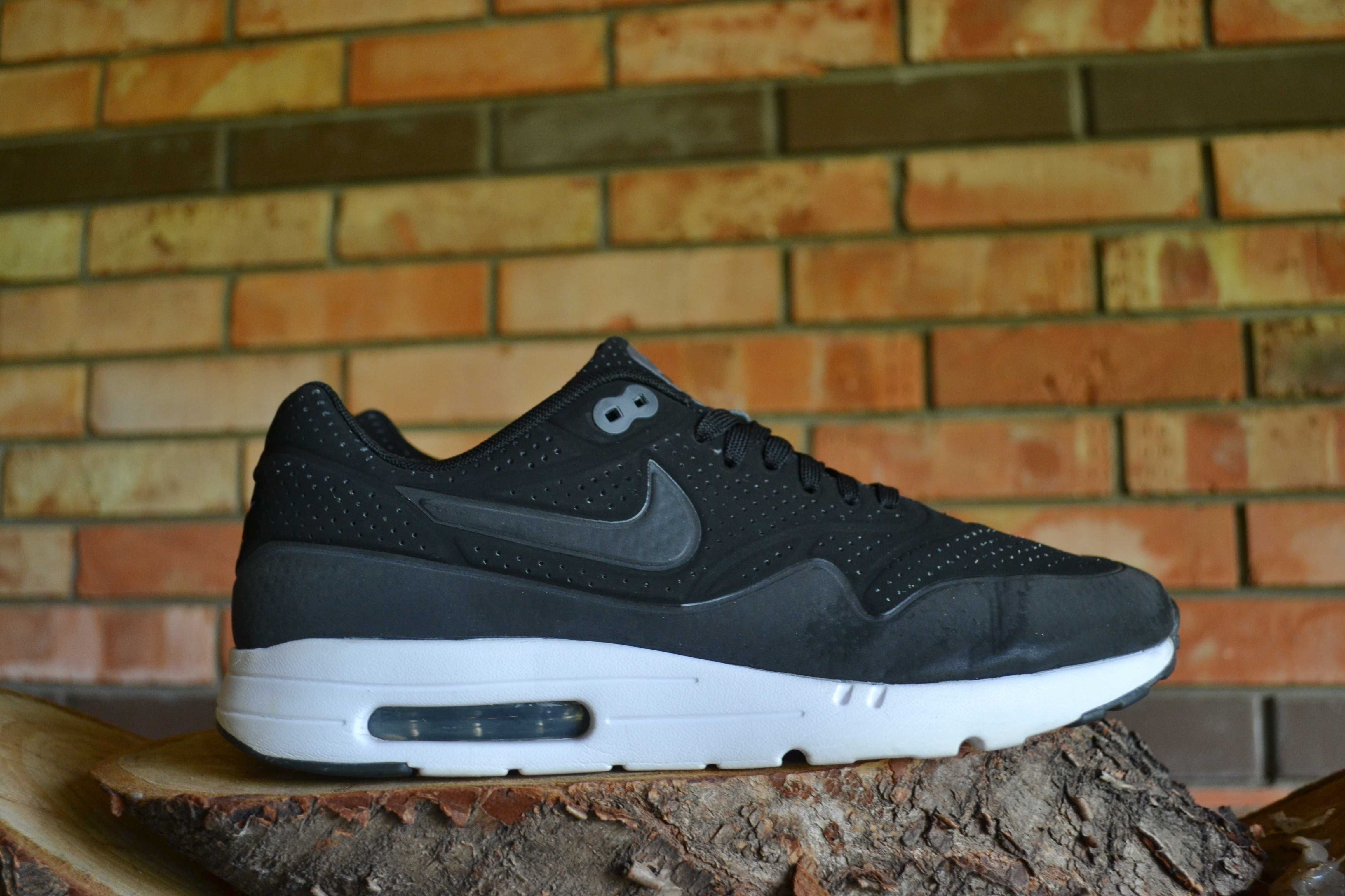 Кроссовки Nike Air Max 90 Оригинал  Размер 43 Стелька 27.5 см