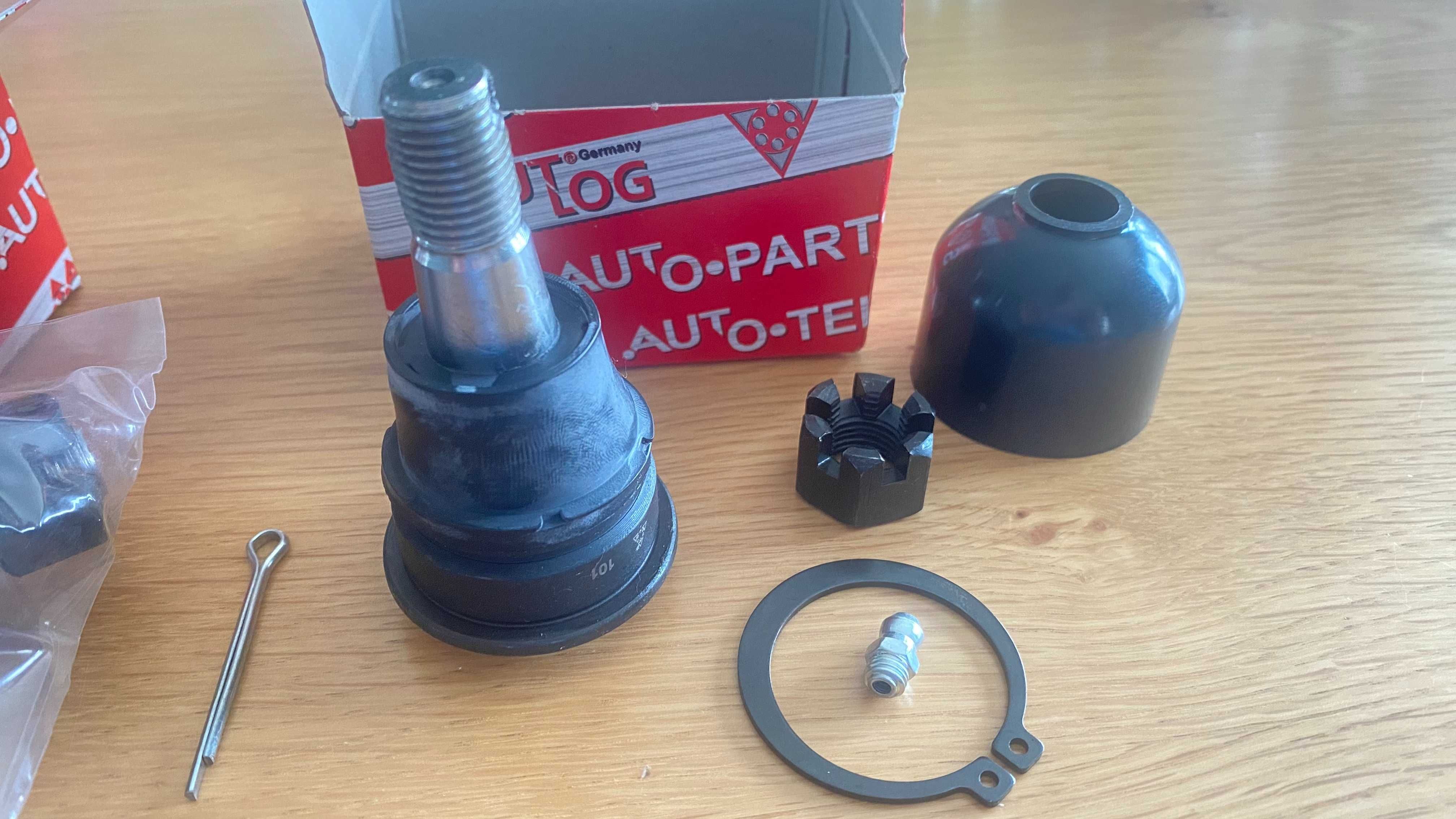 шарова опора Nissan Sunny n14 B13 100NX ALMERA N15 Y10 Primera P10 P11