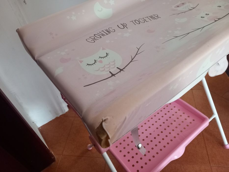 Banheira com trocador bebé