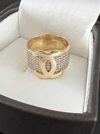 Złoty modny pierścionek pr585